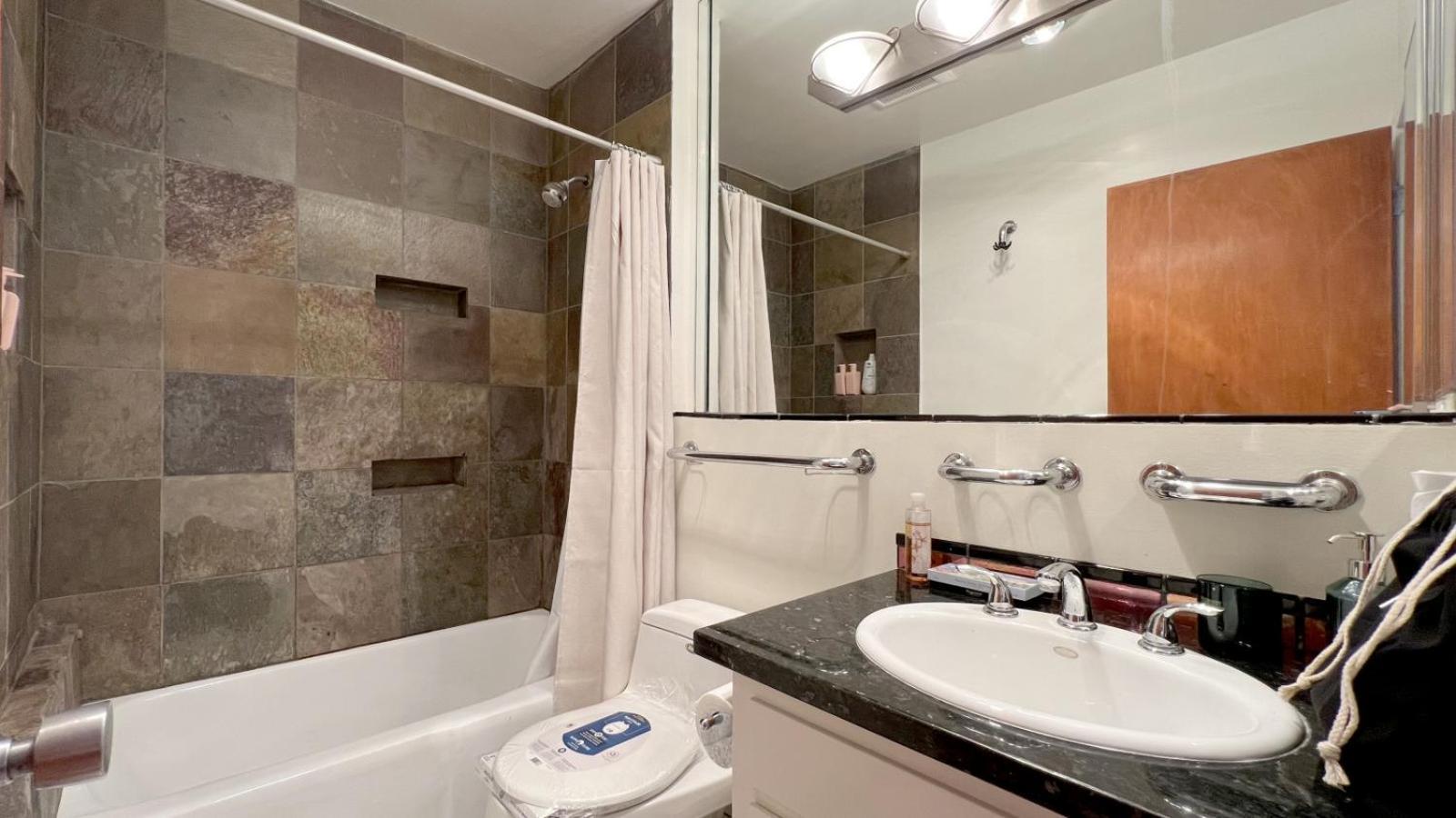 Appartamento Seabreeze Hideaway One Bedroom Los Angeles